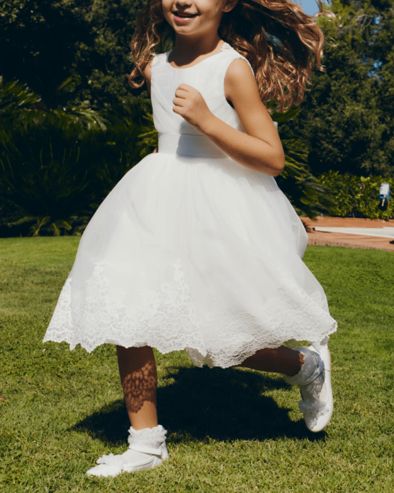 Kjoler, skjørt og festklær til jente