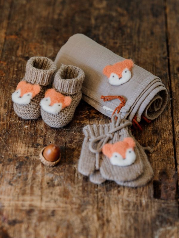 Merino booties rev